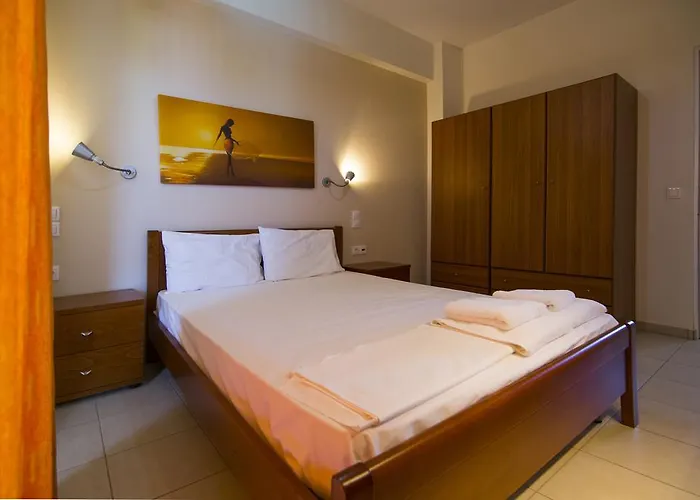 Ξενοδοχείο με διαμερίσματα Vakis Ζαχάρω