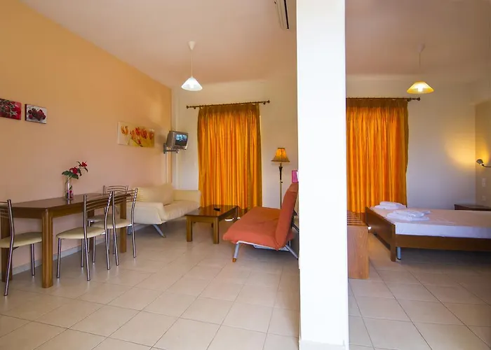 Vakis Lägenhetshotell Zacharo